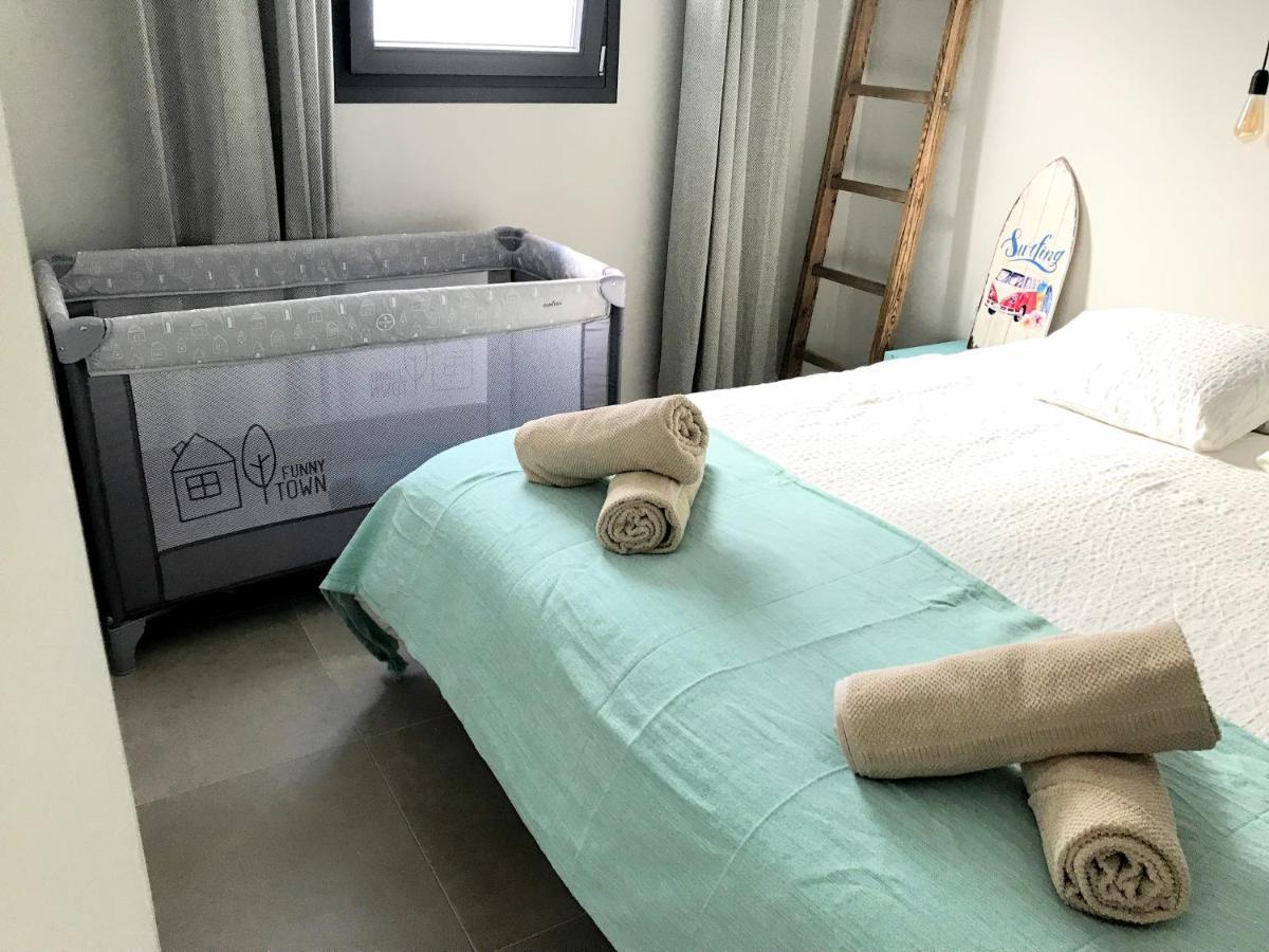 Ferienhaus New Luxury House, 2 Bikes, 2 Children's Bikes, Wifi, Big Terrace, Bbq, Family, Childfriendly Málaga